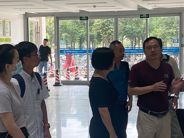 深圳虚拟大学园管理服务中心来我室考察