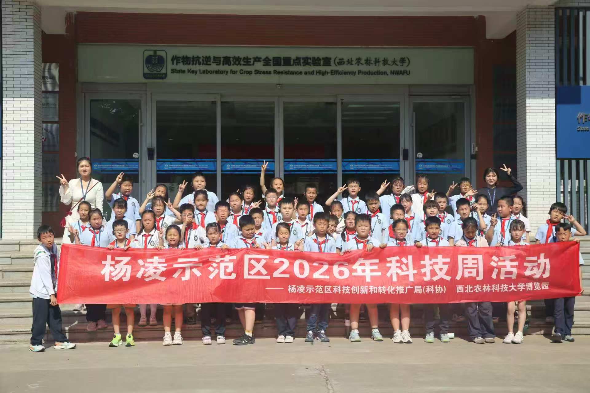 3aa680adf047a8206ffe60a5b97e8ff1.jpg