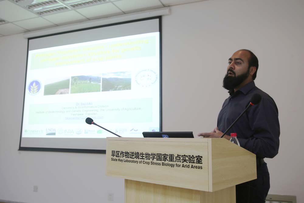 巴基斯坦白沙瓦农业大学Sajid Ali博士来我室做学术报告